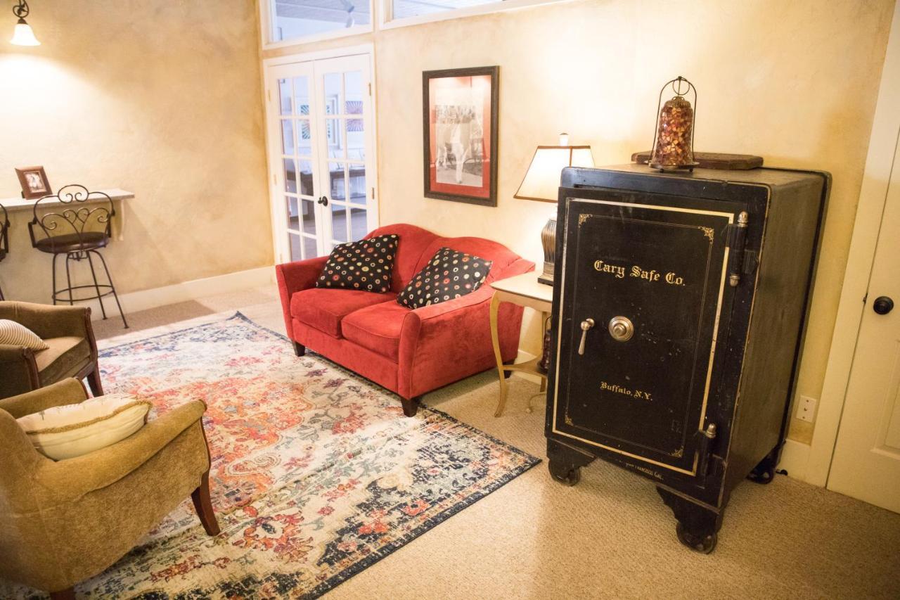 Letson Loft Hotel ビスビー エクステリア 写真